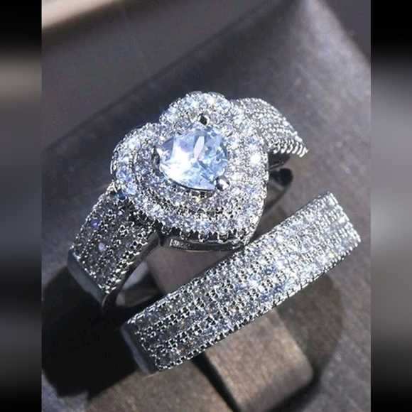 Size 6Silver cz Heart Ring Set Wedding Jewelry - Picture 7 of 8